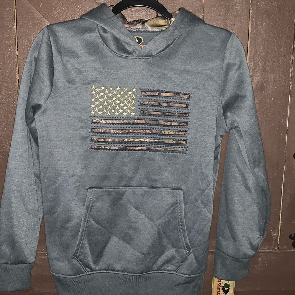 Mossy Oak sweater